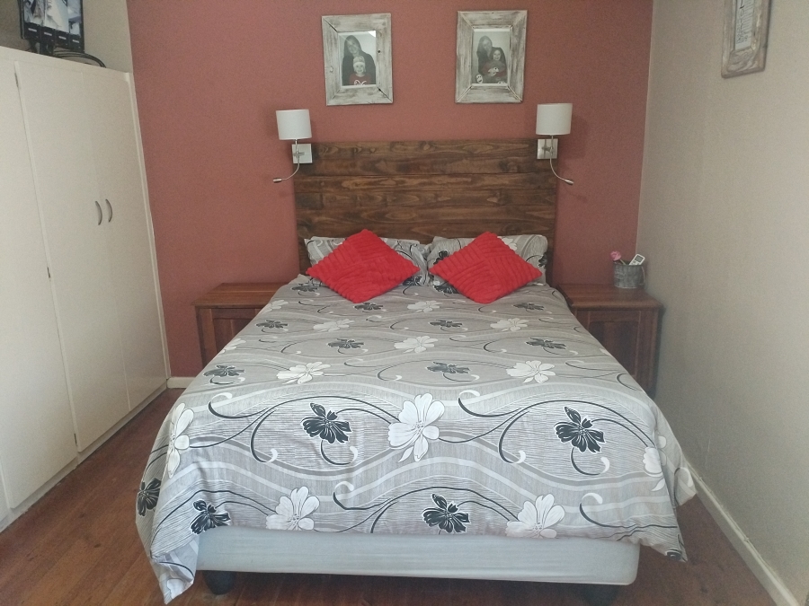 3 Bedroom Property for Sale in Amandelrug Western Cape